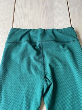 Athleta Girls' Teal Ribbed Active Leggings size xxl girls 16 Athleta leggings